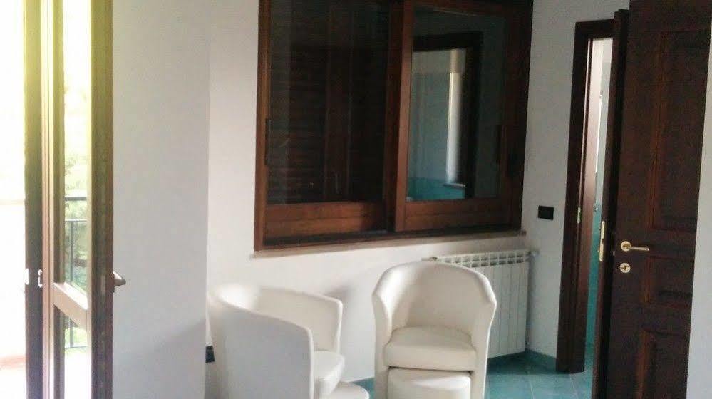 Rodia Holidays Messina Exterior photo